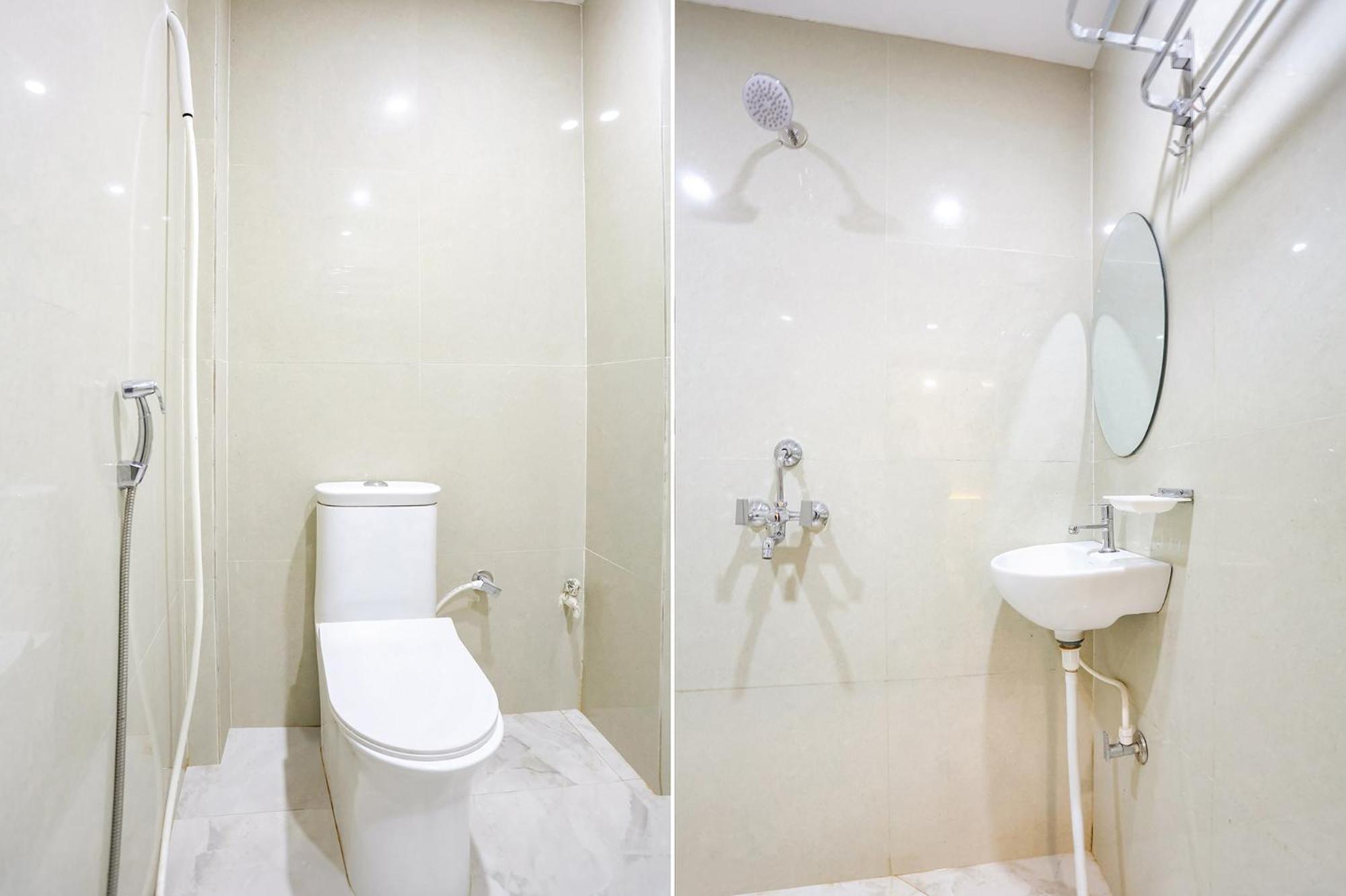 Fabhotel Hari Kunj 900 M From Kashi Vishwanath Temple พาราณสี ภายนอก รูปภาพ